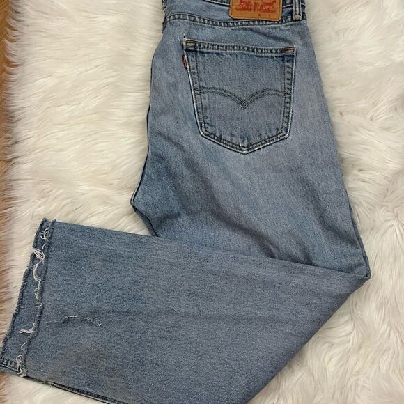 Levi’s Y2K 505 Relaxed Fit Lighter Wash Jeans DIY 35x27 - Picture 2 of 11